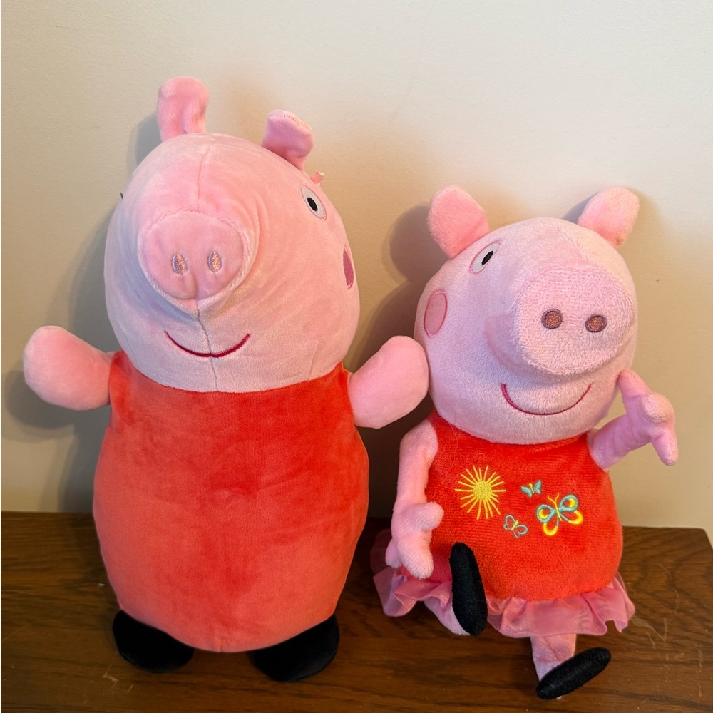 Peppa Pig Great Day for Giggles Peppa 9-Inch Plush with Sound & George
